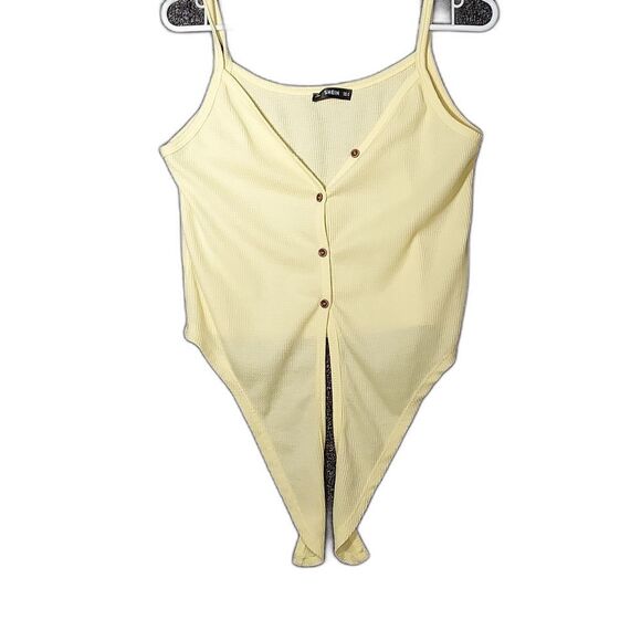 Shein Yellow Medium Sleeveless Tank Top - Picture 1 of 13